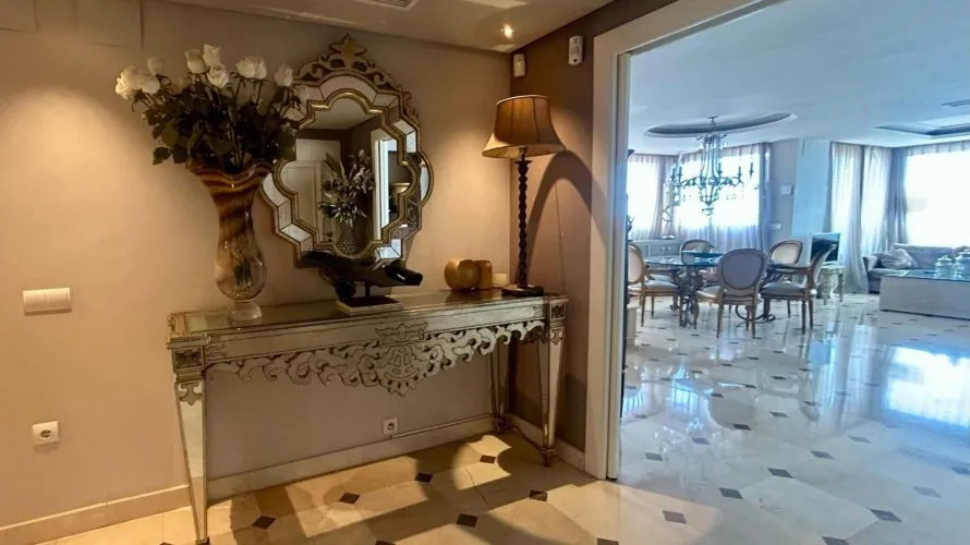 Apartamento de 3 dormitorios en Benidorm, España No. 2043 № 15