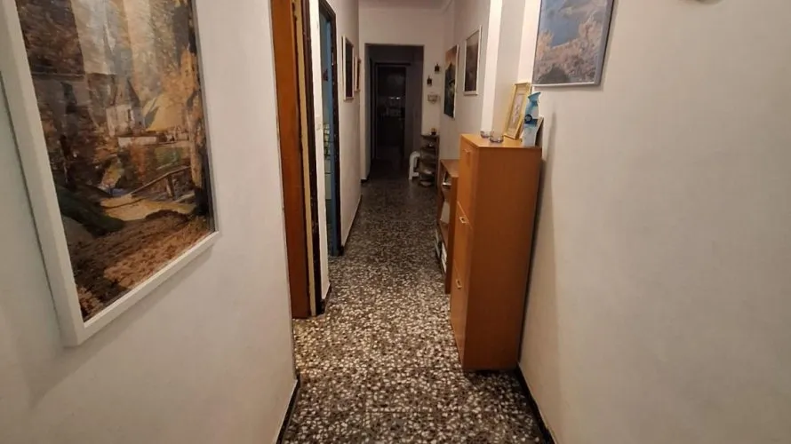 Propiedad comercial de 5 dormitorios en Torrevieja, España No. 1485 № 9
