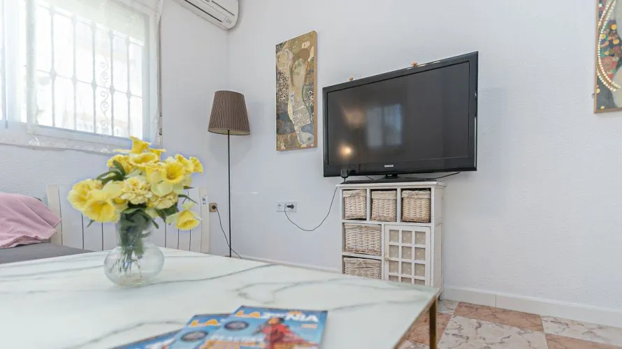 Apartamento de 74m² en Playa Flamenca II, España No. 2360 № 8