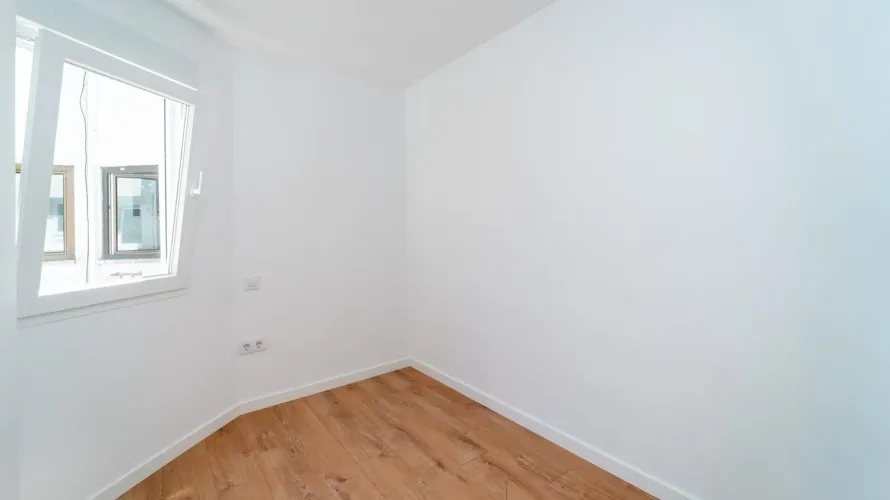 Apartamento de 4 dormitorios en Madrid, España No. 1804 № 25