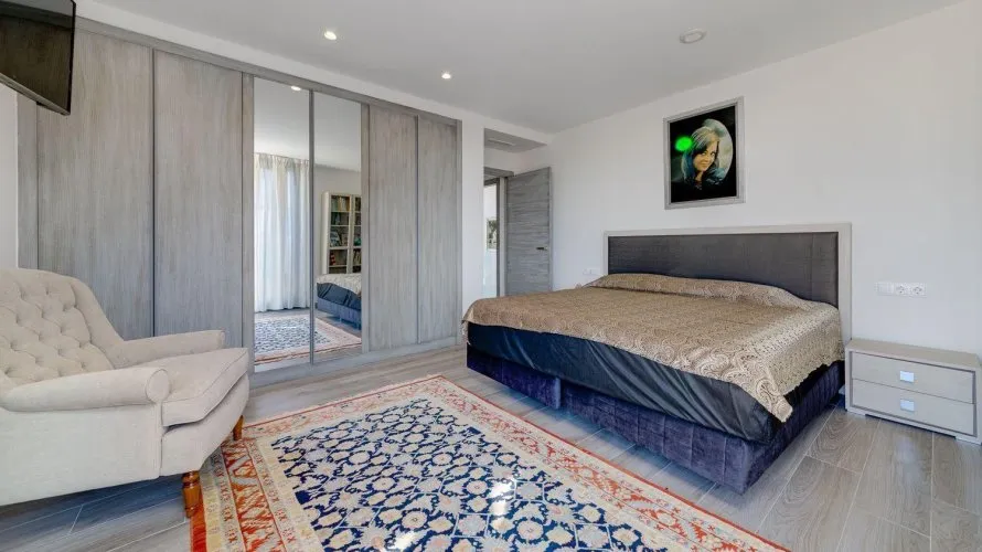Villa de 461m² en Torrevieja, España No. 2244 № 10
