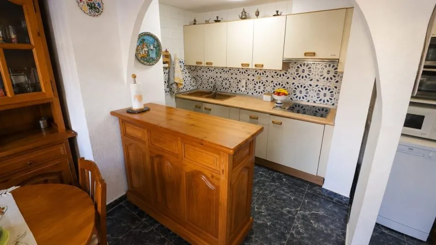 Сasa de 3 dormitorios en El Campello, España No. 2697 № 8