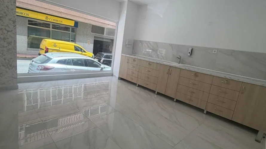 Propiedad comercial de 87.85m² en Torrevieja, España No. 2710 № 25
