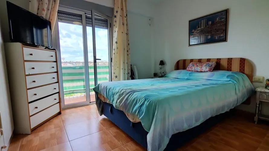 Apartamento de 2 dormitorios en Torrevieja, España No. 2301 № 12
