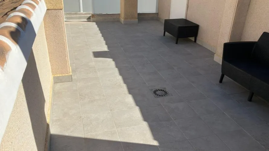 Сasa de 2 dormitorios en La Florida, España No. 2470 № 18
