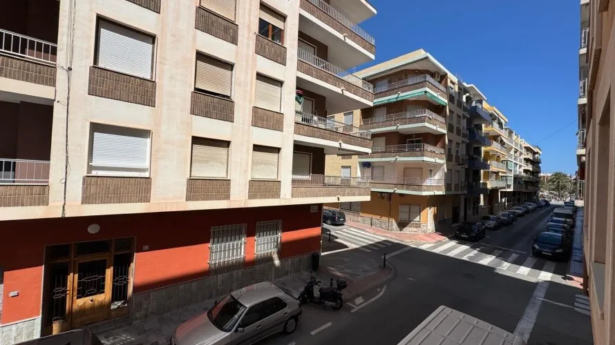 Apartamento de 3 dormitorios en Torrevieja, España No. 1513 № 22