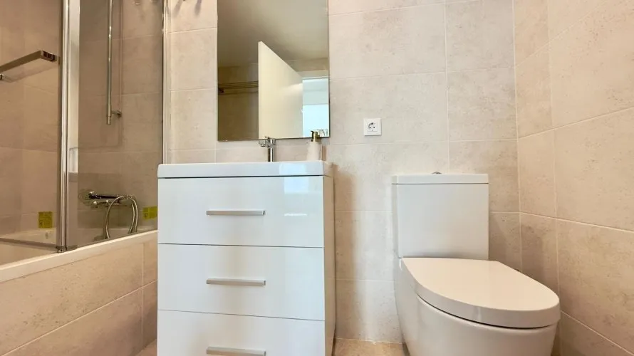 Apartamento de 3 dormitorios en Alicante, España No. 2408 № 13
