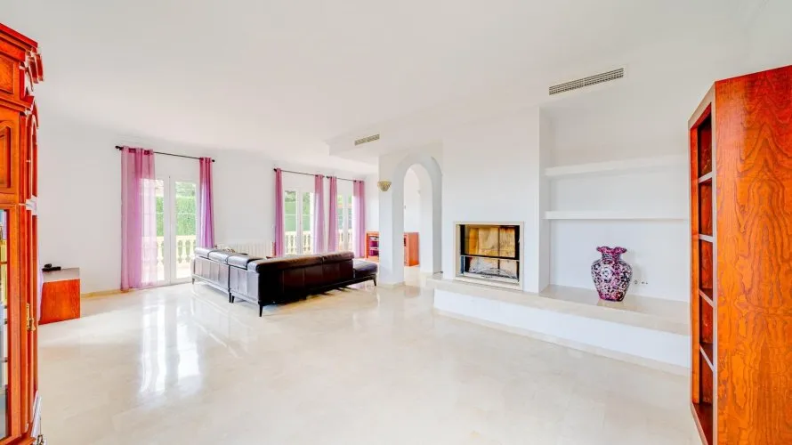 Villa de 4 dormitorios en Finestrat, España No. 1564 № 4