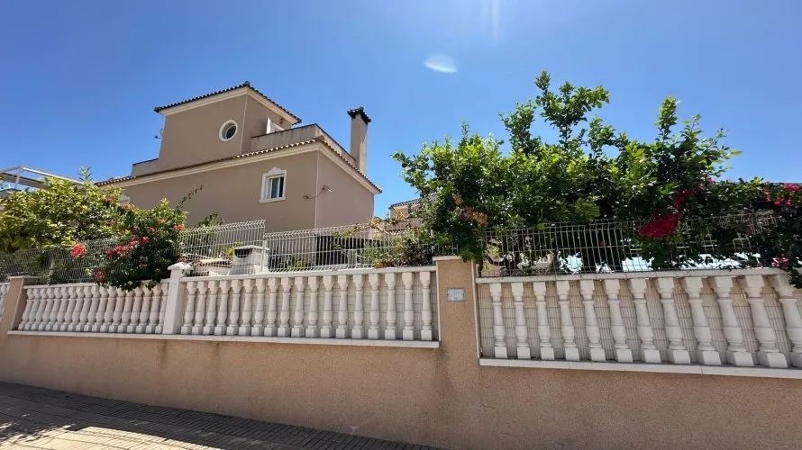 Apartamento de 4 dormitorios en La Regia, España No. 2604 № 27
