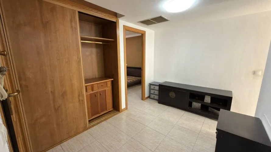 Apartamento de 2 dormitorios en Villajoyosa, España No. 2371 № 8