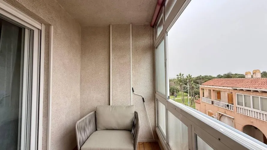 Apartamento de 2 dormitorios en Torrevieja, España No. 2285 № 20