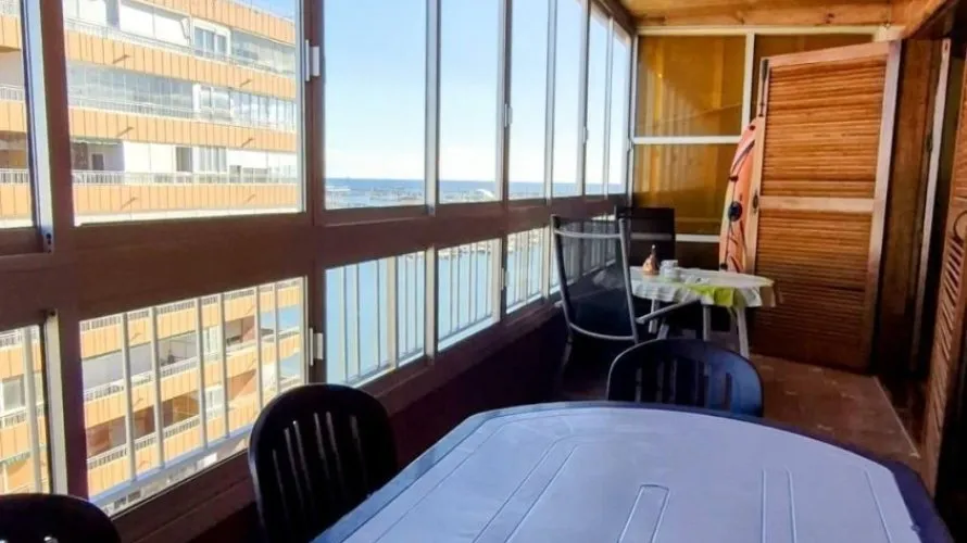 Apartamento de 2 dormitorios en Torrevieja, España No. 2703 № 12