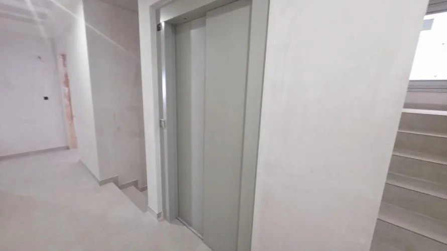 Apartamento de 2 dormitorios en Alicante, España No. 2369 № 3