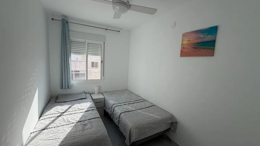 Apartamento de 3 dormitorios en Torrevieja, España No. 2235 № 8
