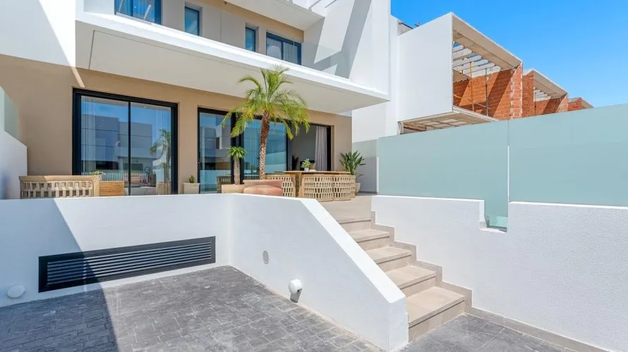 Villa de 3 dormitorios en Dolores, España No. 2143 № 1
