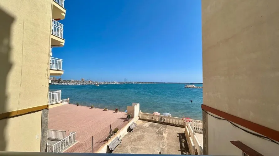 Apartamento de 2 dormitorios en Torrevieja, España No. 1515 № 28