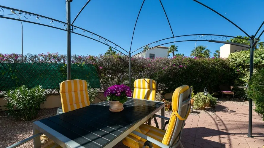Apartamento de 73m² en Playa Flamenca II, España No. 2375 № 1