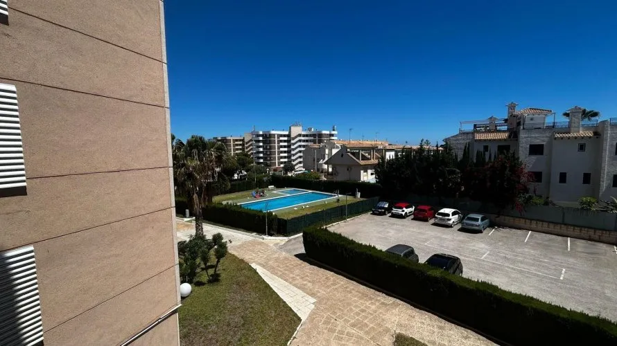 Apartamento de 106m² en La Regia, España No. 2704