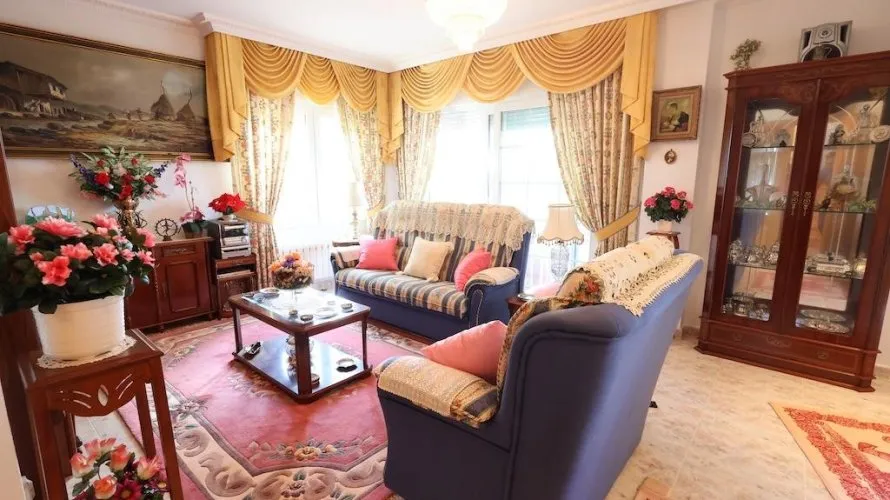 Apartamento de 5 dormitorios en Alicante, España No. 2211 № 6