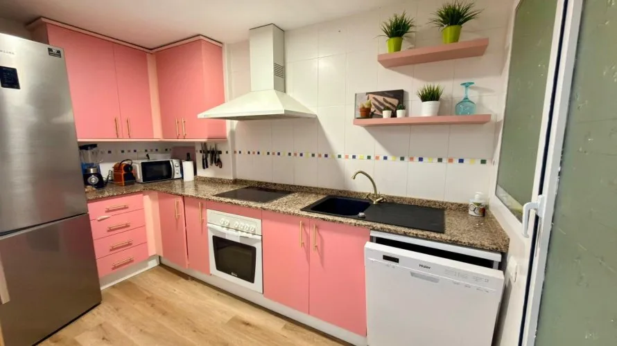 Apartamento de 2 dormitorios en Villajoyosa, España No. 2386 № 3