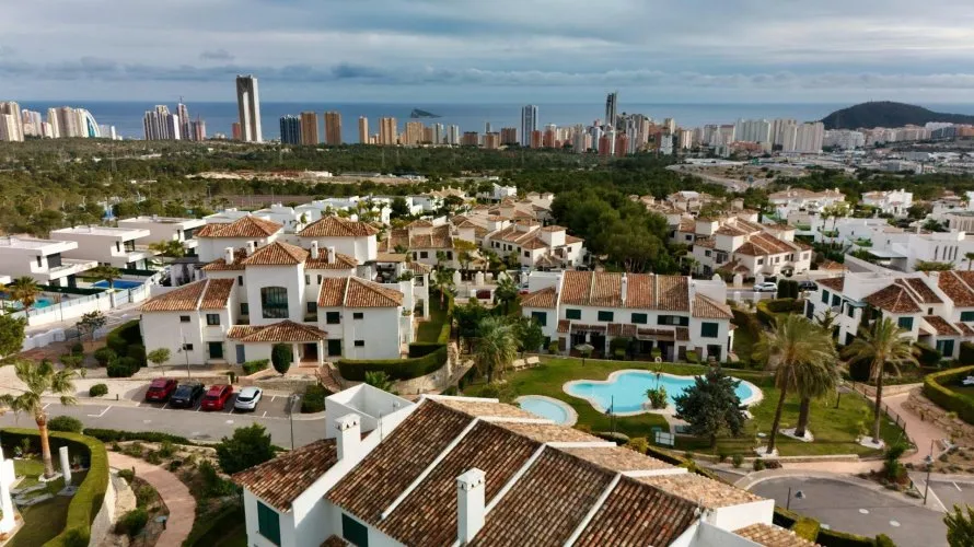 Сasa de 2 dormitorios en Finestrat, España No. 2035 № 21