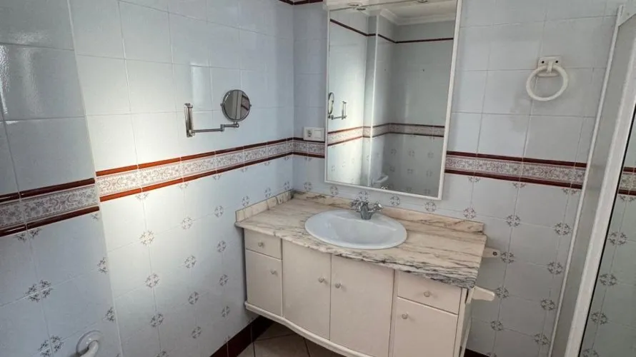 Apartamento de 3 dormitorios en Torrevieja, España No. 2141 № 10