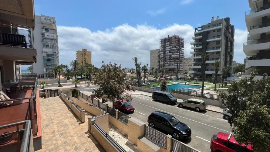 Apartamento de 2 dormitorios en Alicante, España No. 1456 № 11