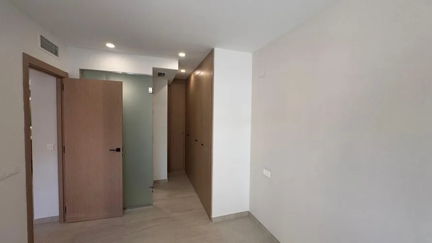 Ático de 3 dormitorios en Alicante, España No. 2620 № 9