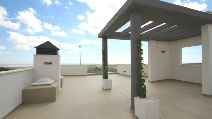 Villa de 3 dormitorios en San Miguel de Salinas, España No. 1689 № 10