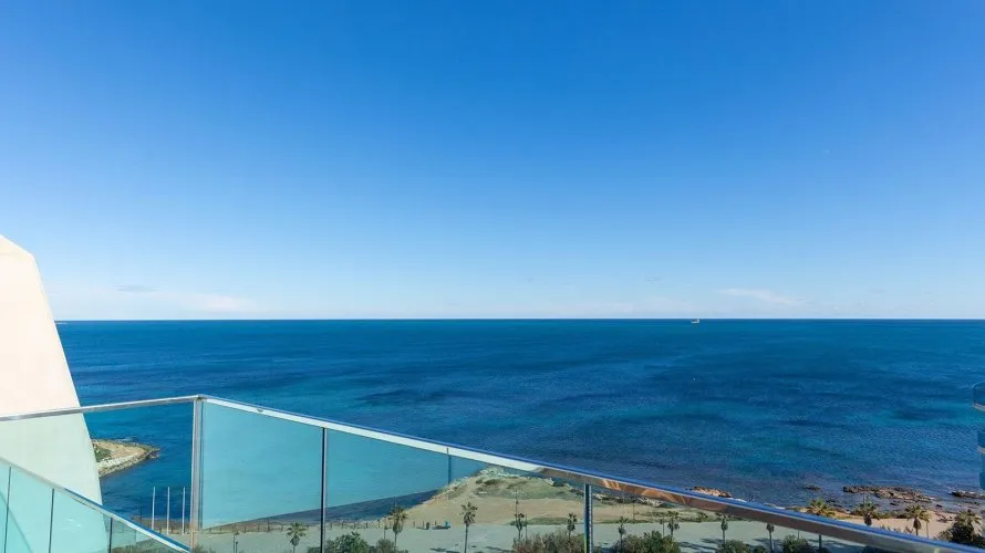 Ático de 2 dormitorios en Torrevieja, España No. 2292 № 21