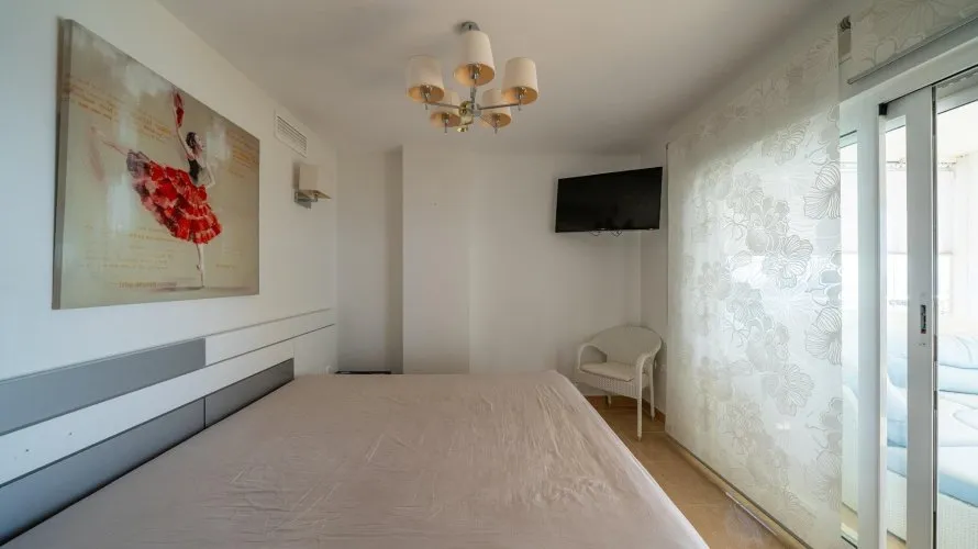 Apartamento de 4 dormitorios en Calpe, España No. 2210 № 15