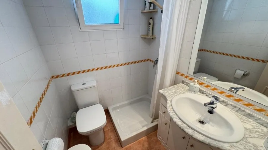 Apartamento de 3 dormitorios en Torrevieja, España No. 2636 № 4