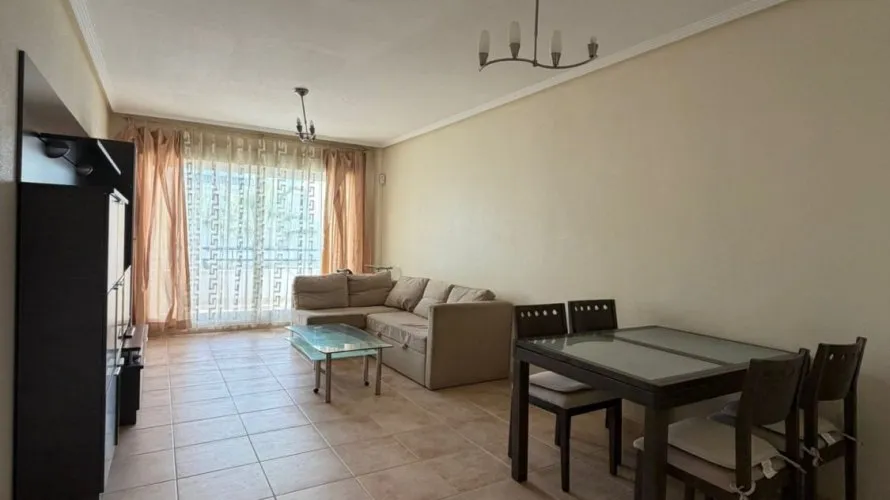 Apartamento de 2 dormitorios en La Veleta, España No. 1566