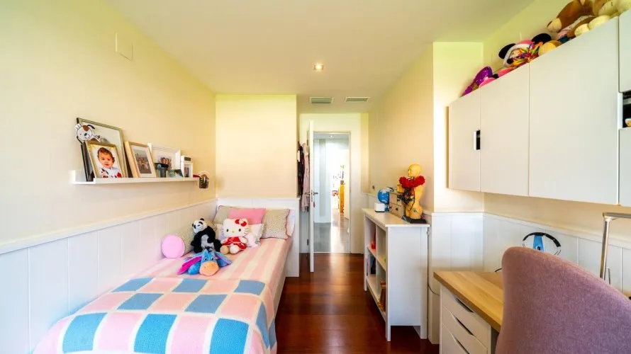 Apartamento de 4 dormitorios en Villajoyosa, España No. 2306 № 23