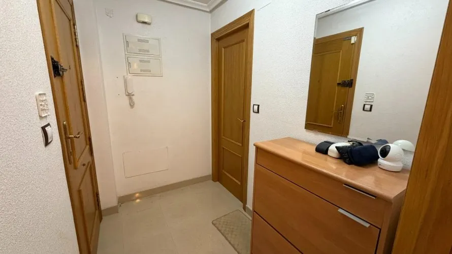 Apartamento de 1 dormitorio en Torrevieja, España No. 2389 № 7