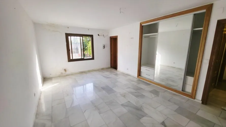 Apartamento de 5 dormitorios en Alicante, España No. 2196 № 20