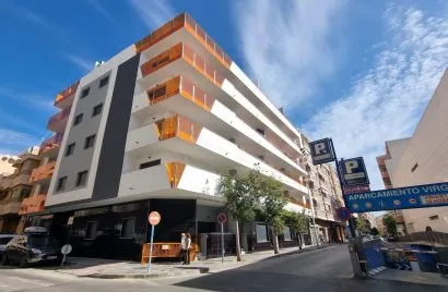 Apartamento de 3 dormitorios en Torrevieja, Spain No. 1471