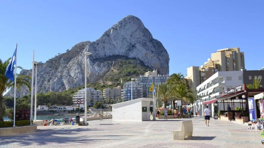 Apartamento de 90m² en Calpe, España No. 2215 № 1