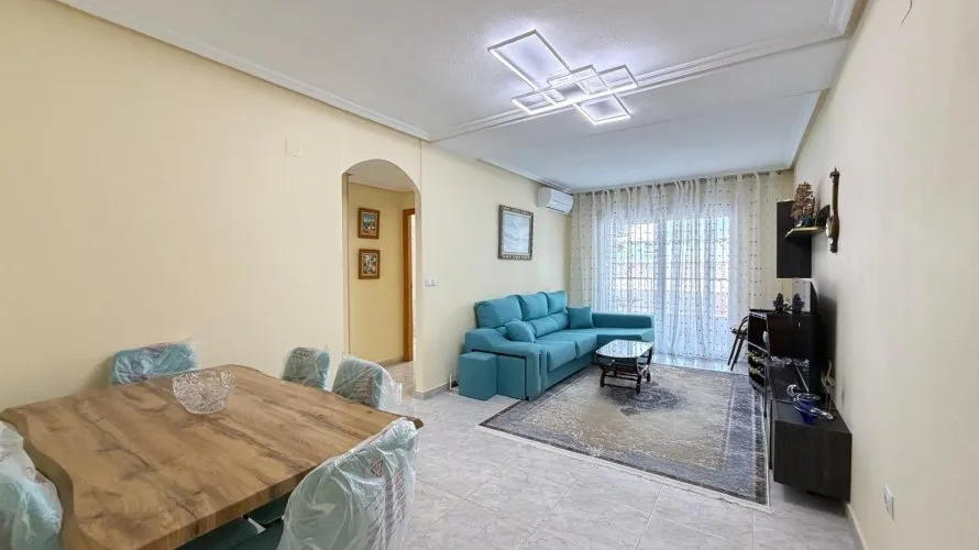 Apartamento de 3 dormitorios en Torrevieja, España No. 2269 № 21