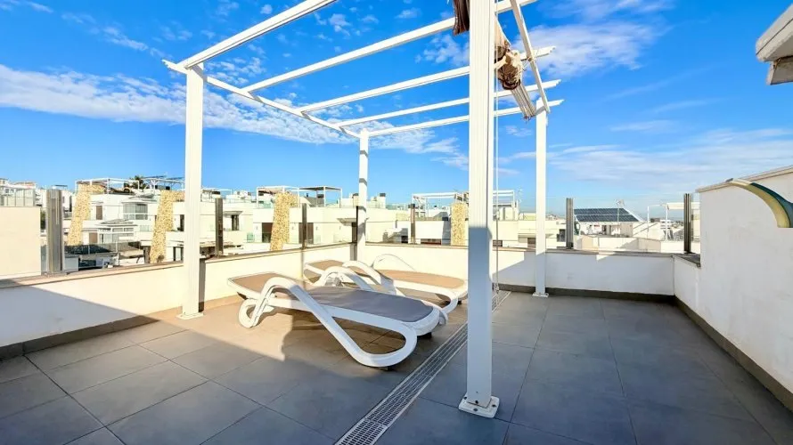 Apartamento de 3 dormitorios en La Florida, España No. 2309 № 24