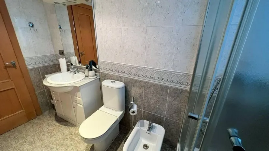Apartamento de 4 dormitorios en Manises, España No. 2482 № 18