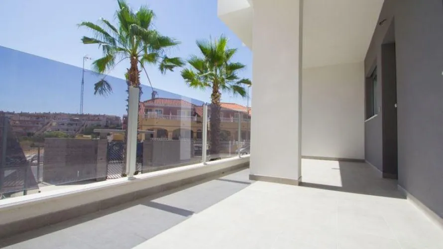 Apartamento de 2 dormitorios en Campoamor, España No. 1607 № 12