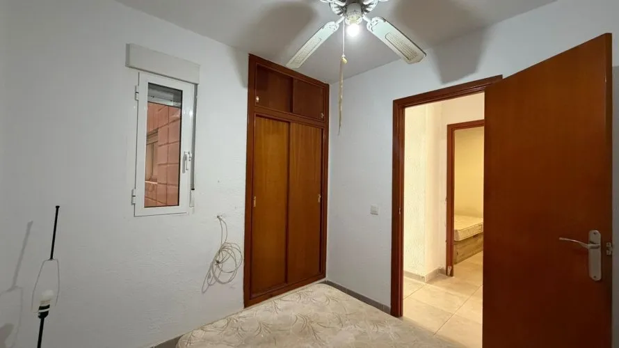 Apartamento de 4 dormitorios en Torrevieja, España No. 2294 № 15