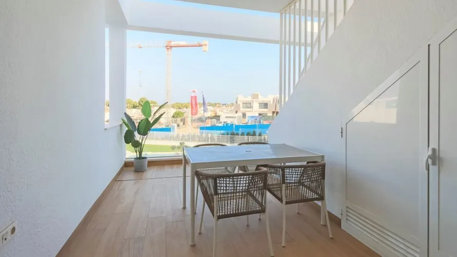 Apartamento de 75m² en Los Balcones, España No. 2776 № 15