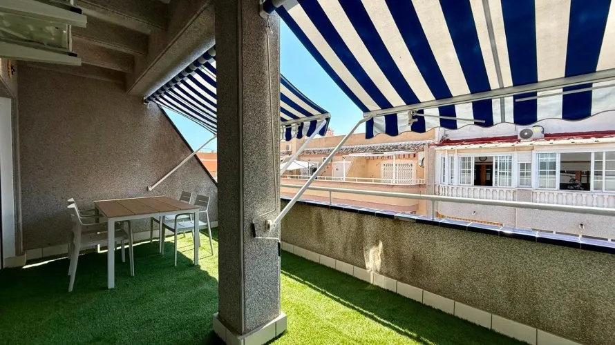 Ático de 2 dormitorios en Torrevieja, España No. 2749 № 21
