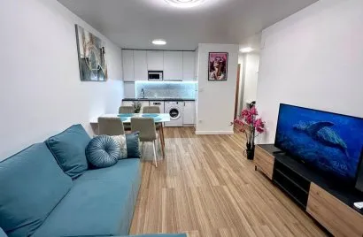 Apartamento de 2 dormitorios en Torrevieja, España No. 3052