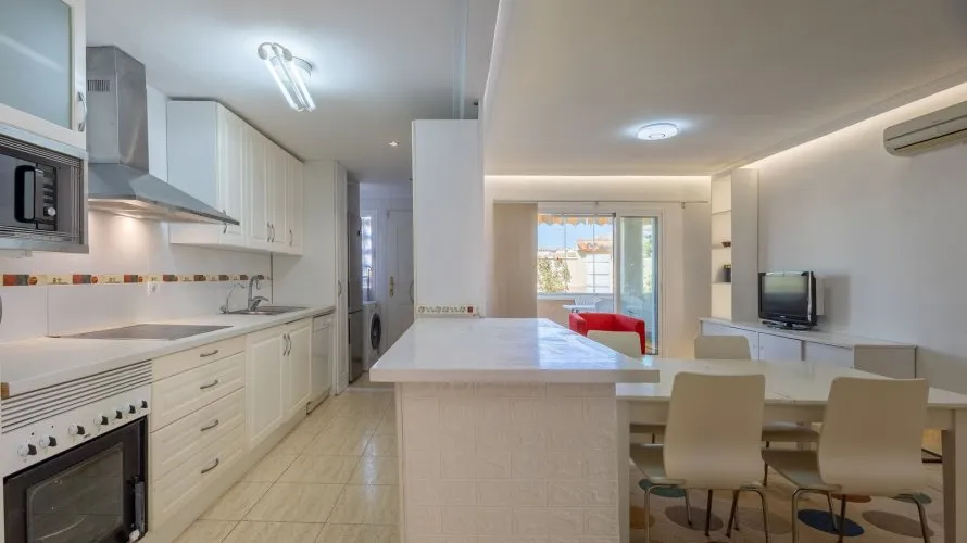 Apartamento de 102m² en Los Altos, España No. 2790 № 21