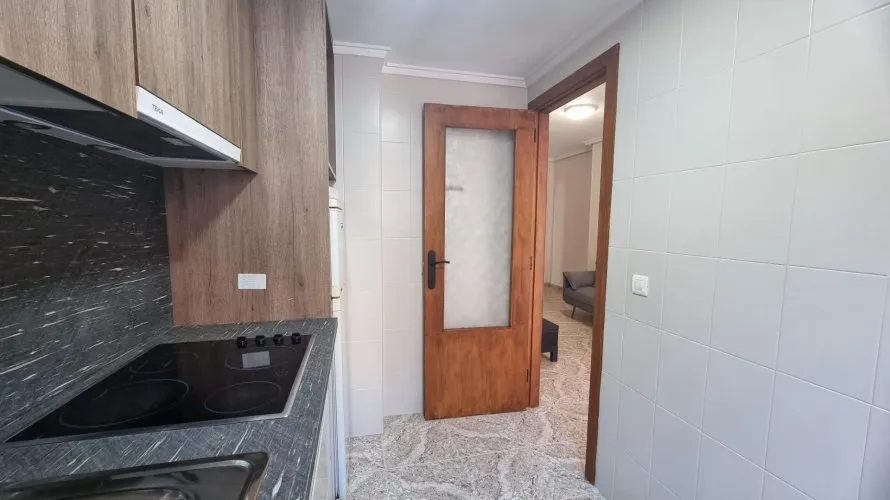 Apartamento de 2 dormitorios en Torrevieja, España No. 2965 № 5