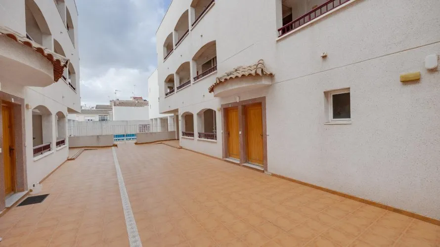 Apartamento de 1 dormitorio en San Fulgencio, España No. 3058
