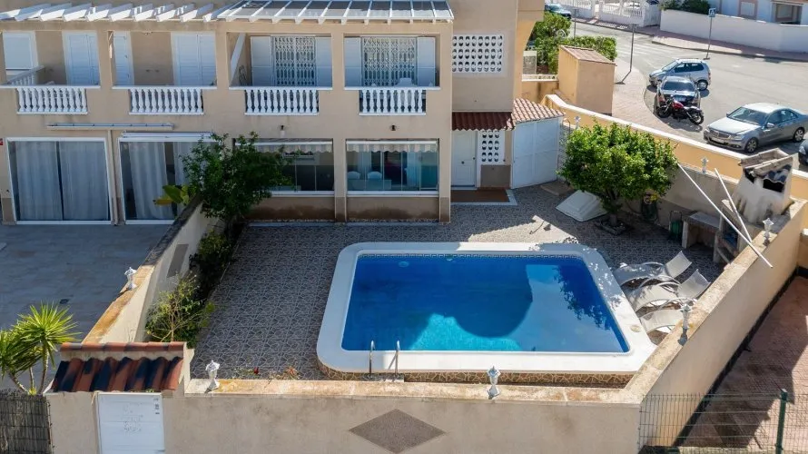 Apartamento de 102m² en Los Altos, España No. 2790 № 26